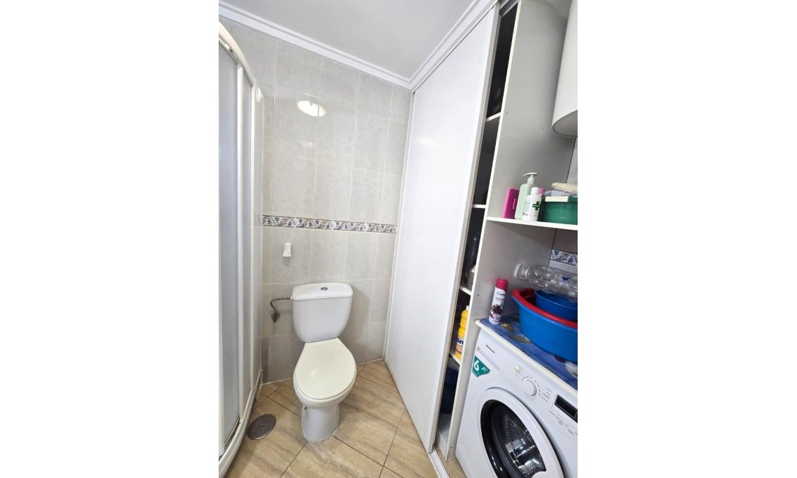 Wiederverkauf - Wohnung -
Torrevieja - Playa del Cura