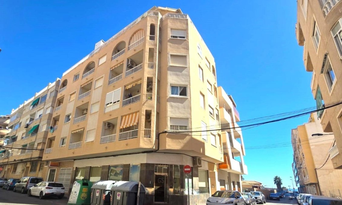 Wiederverkauf - Wohnung -
Torrevieja - Playa del Cura