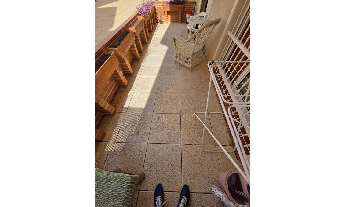 Revânzare - Apartament -
Torrevieja - Estacion De Autobuses