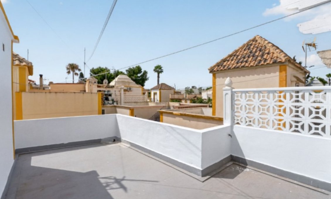 Revânzare - Casă înșiruită -
Torrevieja - Costa Blanca