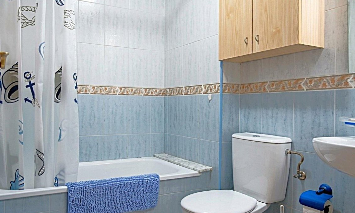 Wiederverkauf - Wohnung -
Torrevieja - Las Piscinas Naturales