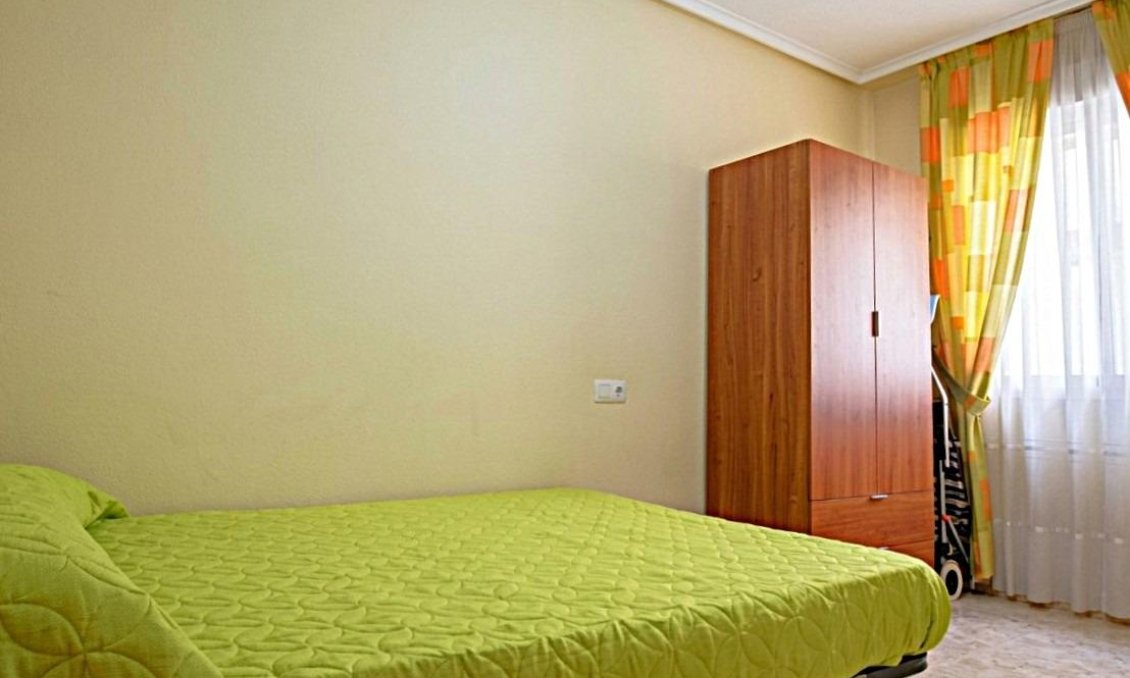 Wiederverkauf - Wohnung -
Torrevieja - Las Piscinas Naturales
