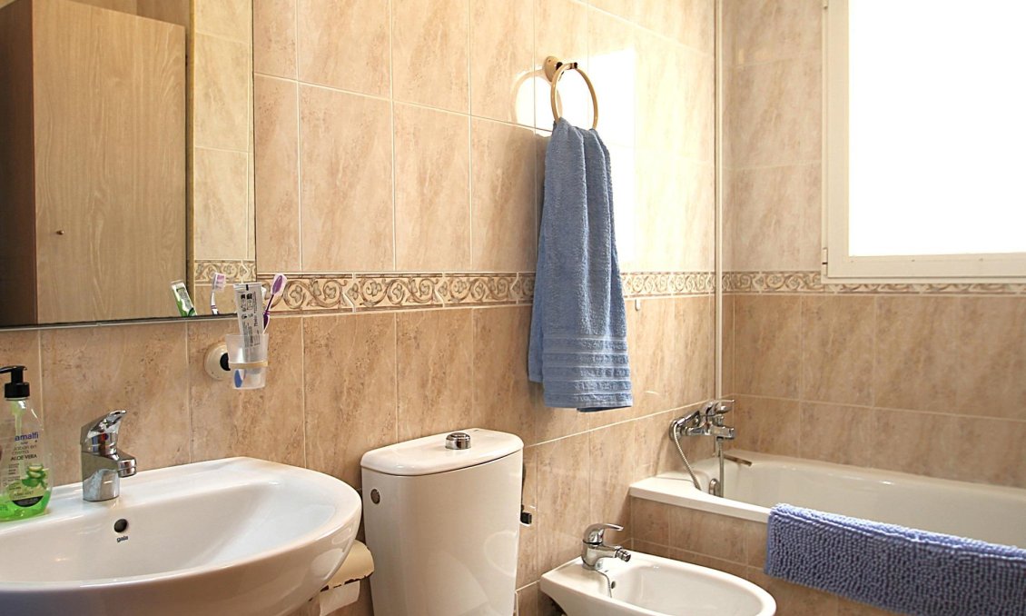 Wiederverkauf - Wohnung -
Torrevieja - Las Piscinas Naturales