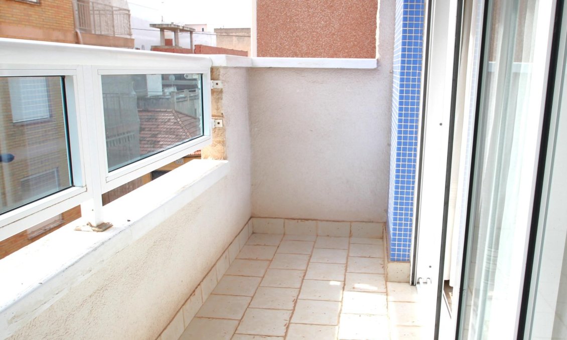 Wiederverkauf - Wohnung -
Torrevieja - Las Piscinas Naturales