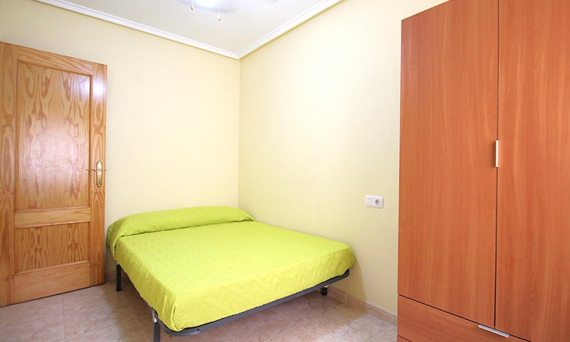 Wiederverkauf - Wohnung -
Torrevieja - Las Piscinas Naturales
