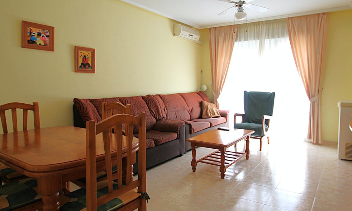 Wiederverkauf - Wohnung -
Torrevieja - Las Piscinas Naturales