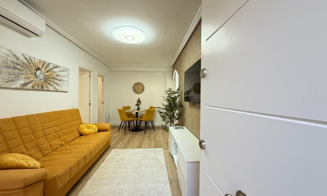 Wiederverkauf - Wohnung -
Torrevieja - Playa de los Locos