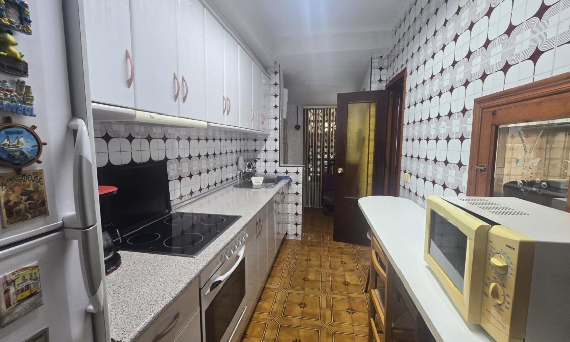 Revânzare - Duplex -
Torrevieja - Habaneras