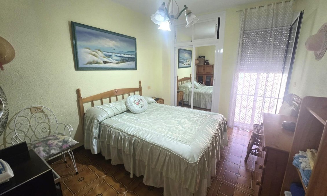Revânzare - Duplex -
Torrevieja - Habaneras