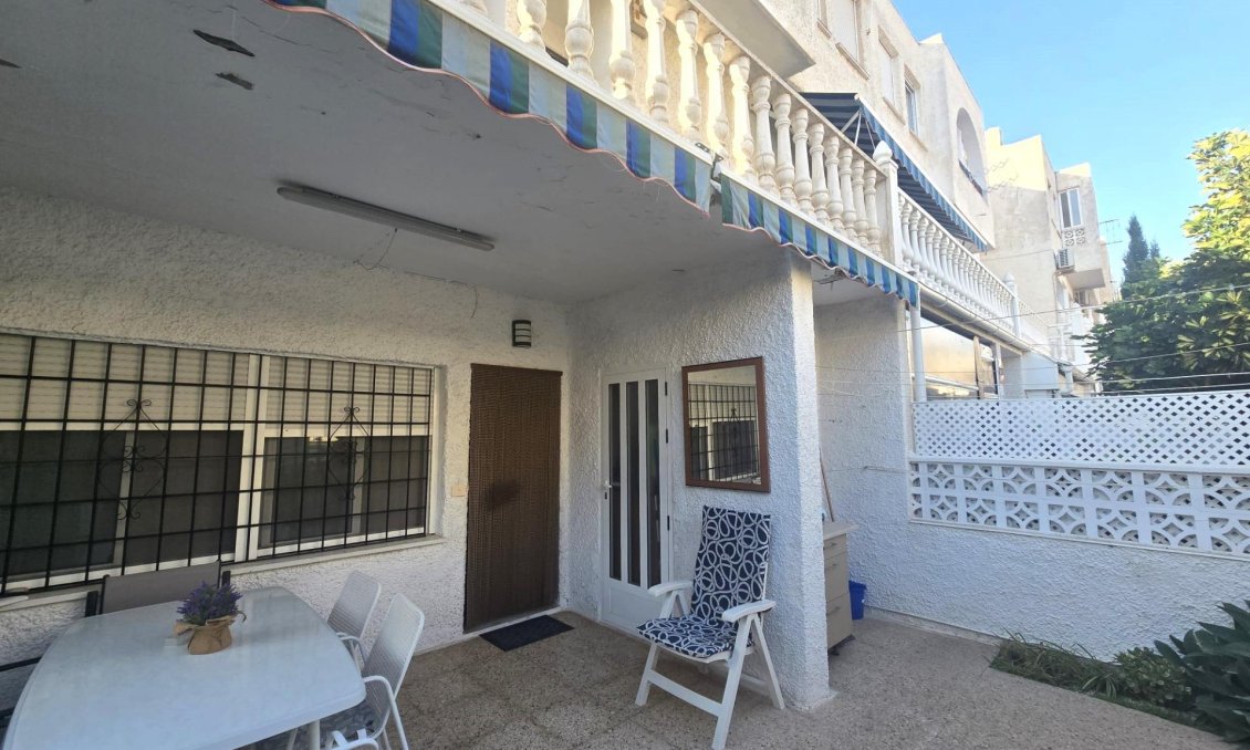 Revânzare - Duplex -
Torrevieja - Habaneras