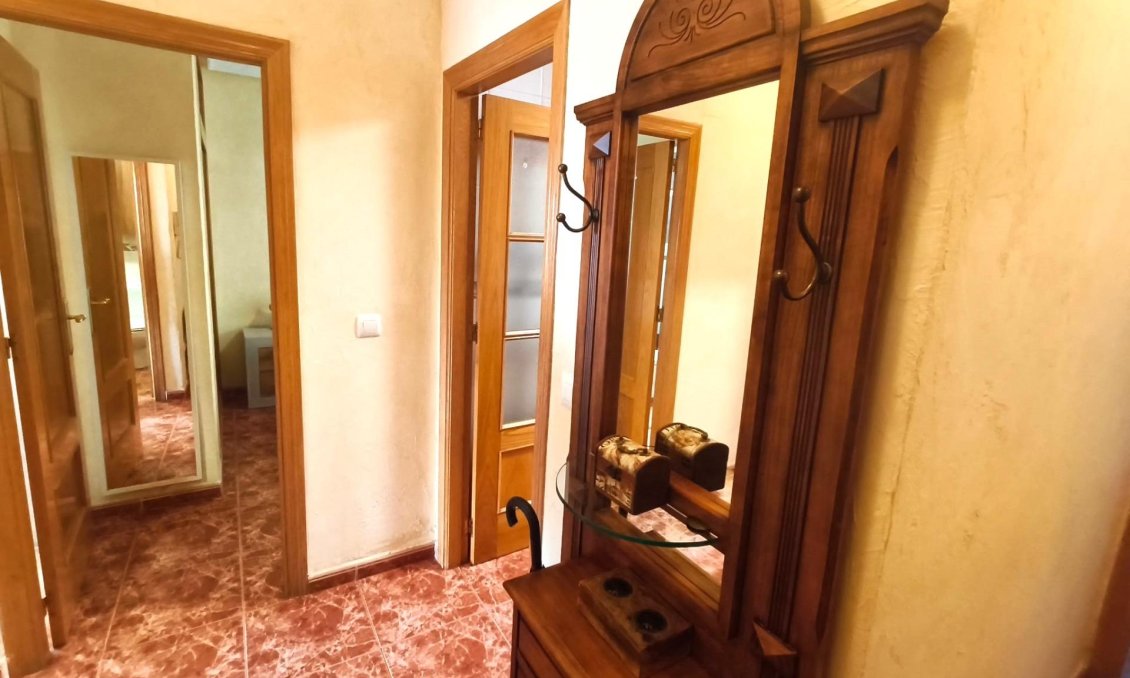 Wiederverkauf - Wohnung -
Torrevieja - Centro