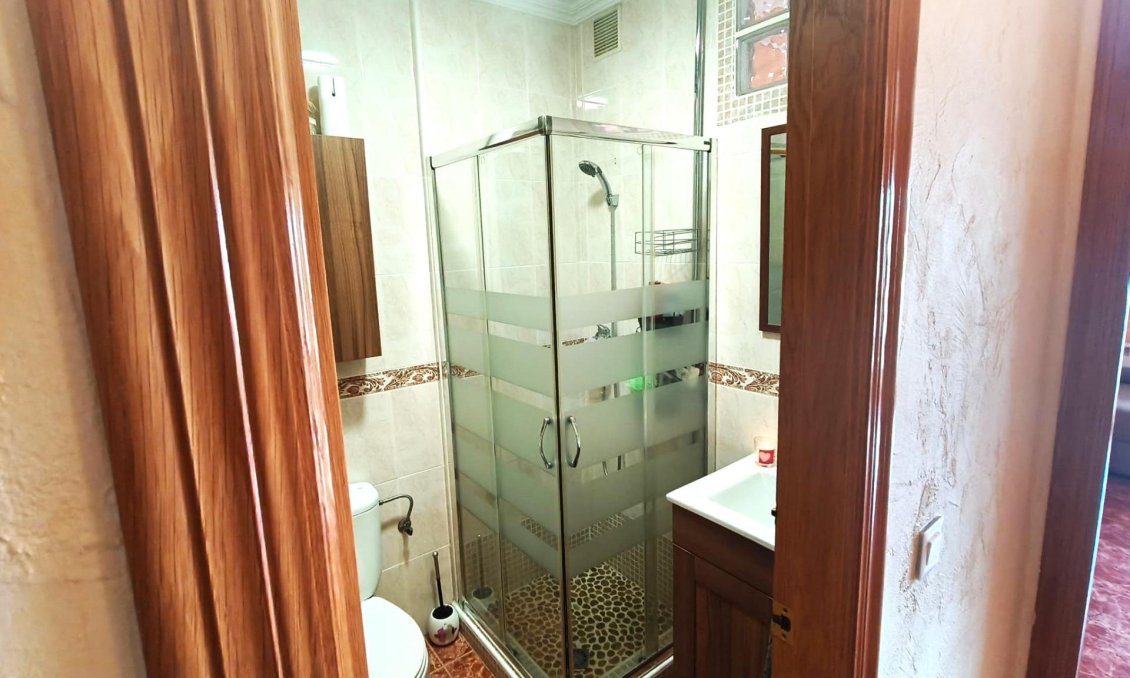 Wiederverkauf - Wohnung -
Torrevieja - Centro