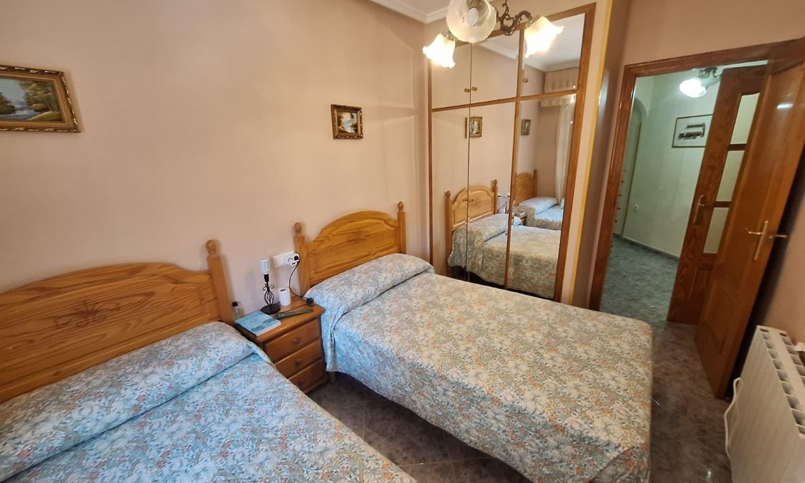Wiederverkauf - Wohnung -
Torrevieja - Playa de los Locos