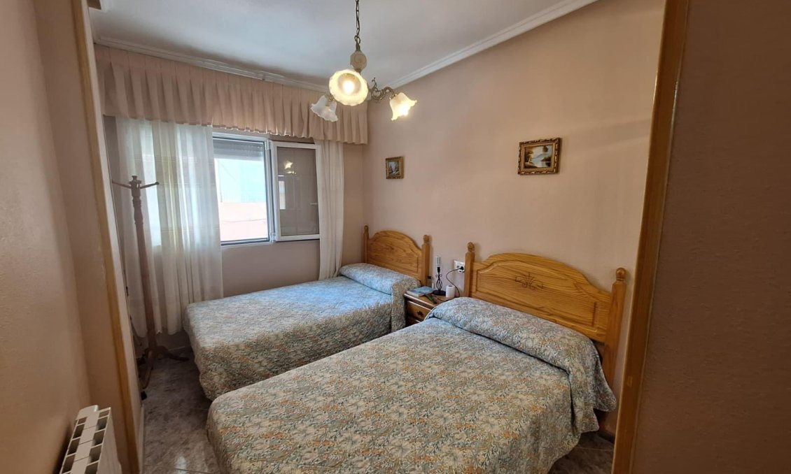 Wiederverkauf - Wohnung -
Torrevieja - Playa de los Locos