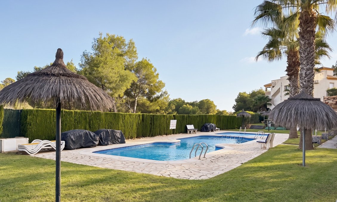 Segunda mano - Adosado -
Orihuela Costa - Costa Blanca