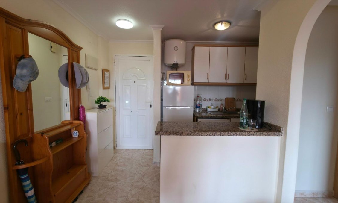 Segunda mano - Apartamento -
Torrevieja - Torreblanca