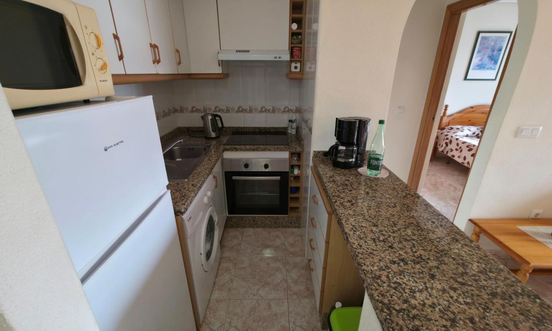 Segunda mano - Apartamento -
Torrevieja - Torreblanca