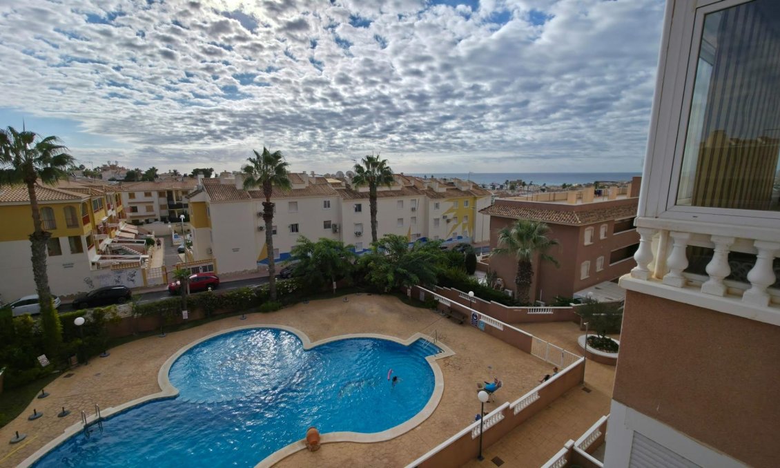 Segunda mano - Apartamento -
Torrevieja - Torreblanca