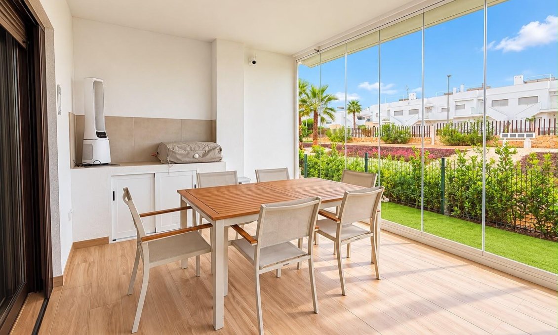 Segunda mano - Bungalow -
Orihuela - Desamparados-hurchillo-torremendo