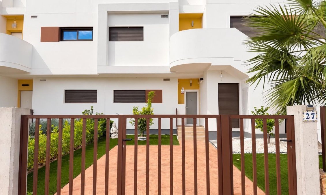 Segunda mano - Bungalow -
Orihuela - Desamparados-hurchillo-torremendo