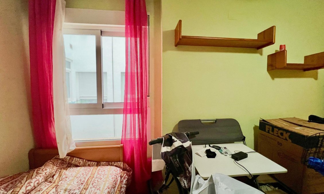 Segunda mano - Apartamento -
Torrevieja - Puerto Deportivo