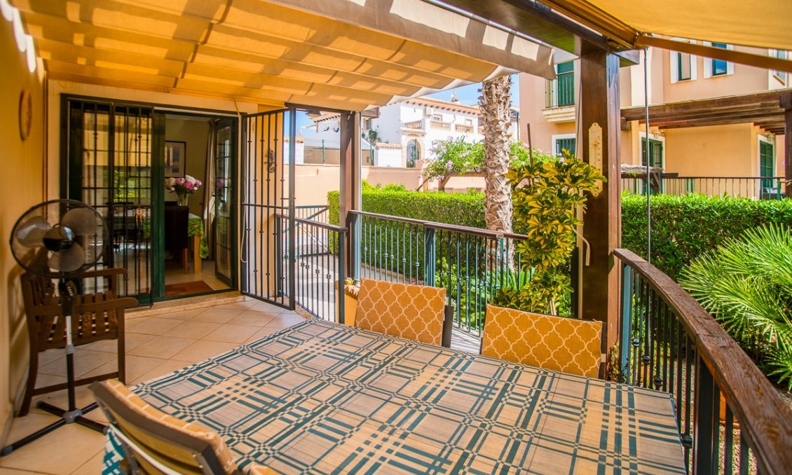 Revânzare - Vilă -
Torrevieja - Costa Blanca