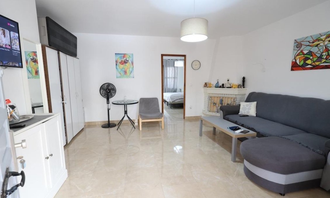 Revânzare - Bungalou -
Orihuela Costa - Costa Blanca