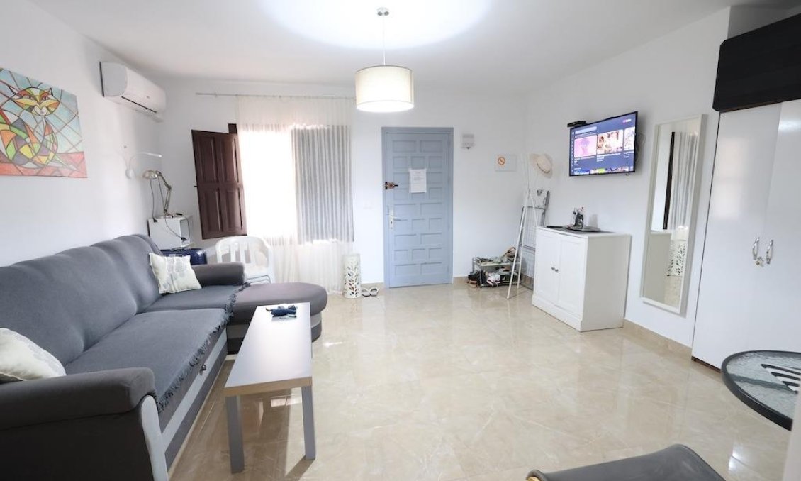 Revânzare - Bungalou -
Orihuela Costa - Costa Blanca