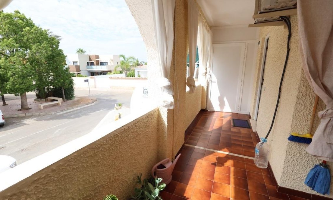 Revânzare - Bungalou -
Orihuela Costa - Costa Blanca