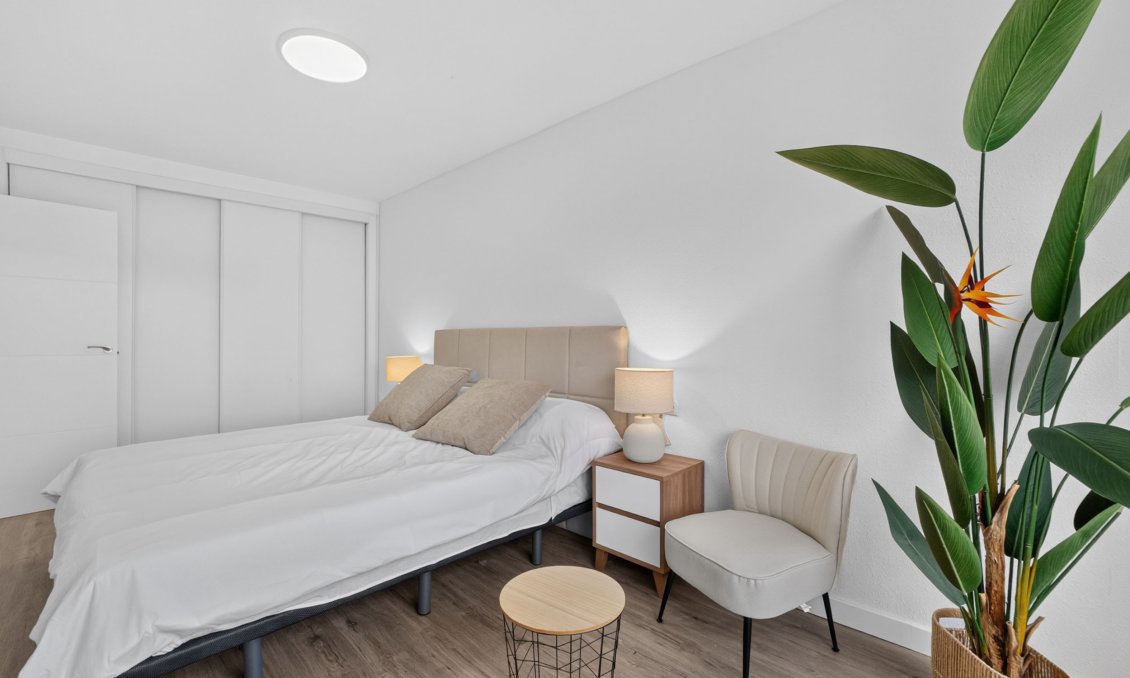 Revânzare - Apartament -
Villamartin - Costa Blanca