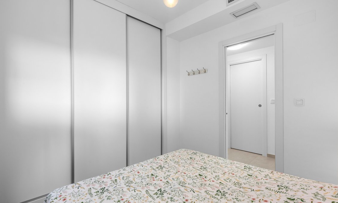 Segunda mano - Apartamento -
Villamartin - Costa Blanca