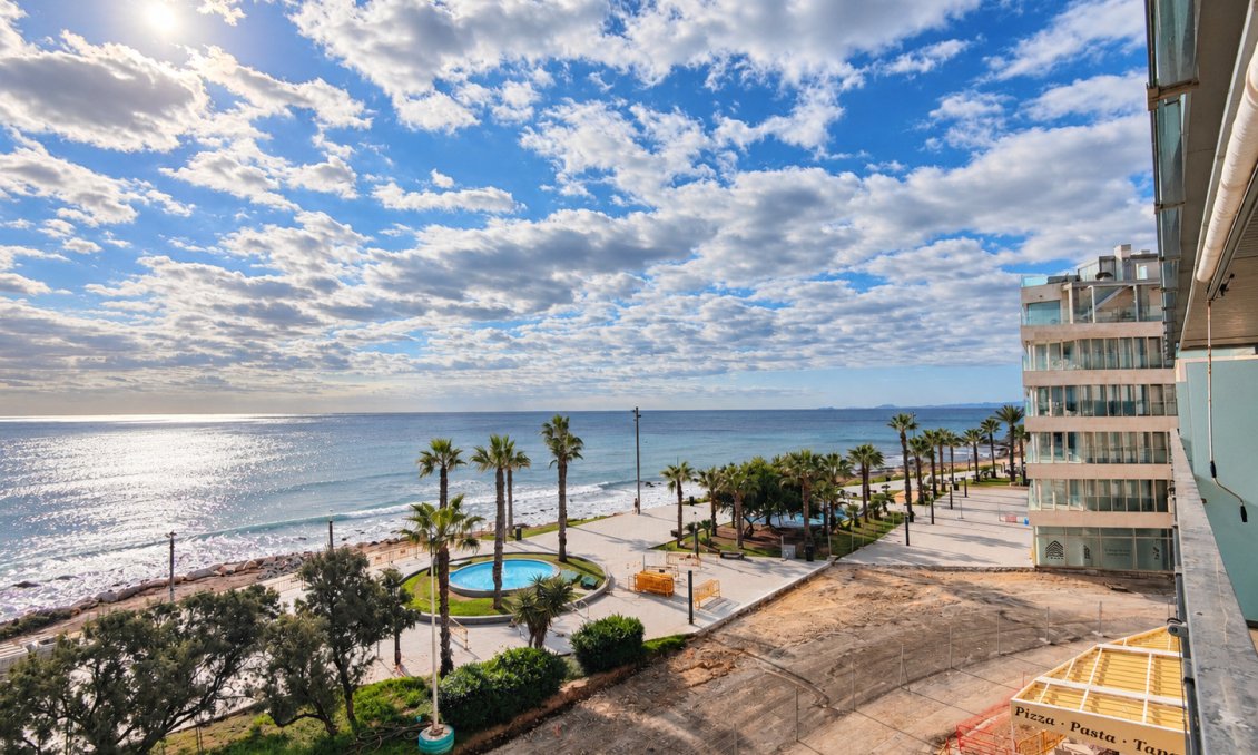 Resale - Apartment -
Torrevieja - Costa Blanca
