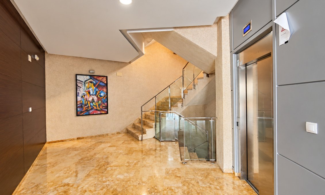 Resale - Apartment -
Torrevieja - Costa Blanca