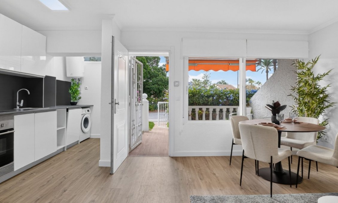 Revânzare - Apartament -
Orihuela Costa - Costa Blanca