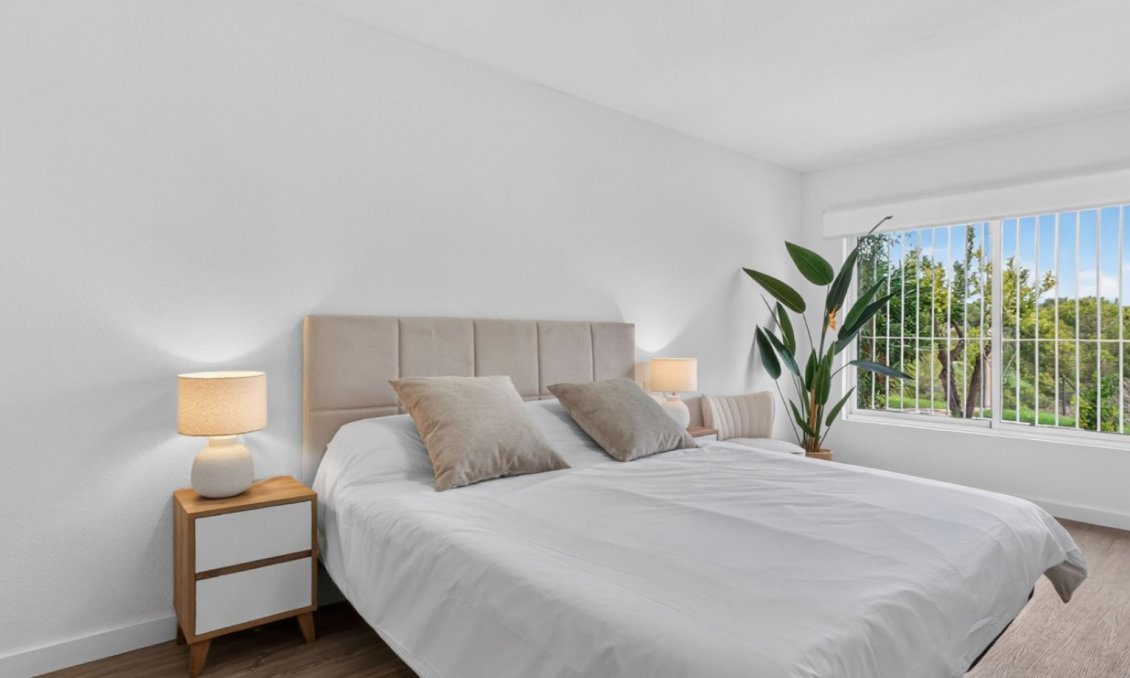 Revânzare - Apartament -
Orihuela Costa - Costa Blanca