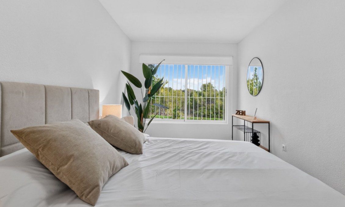 Revânzare - Apartament -
Orihuela Costa - Costa Blanca