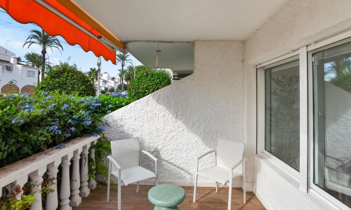 Revânzare - Apartament -
Orihuela Costa - Costa Blanca