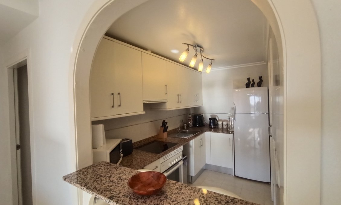 Revânzare - Apartament -
Sucina - Inland