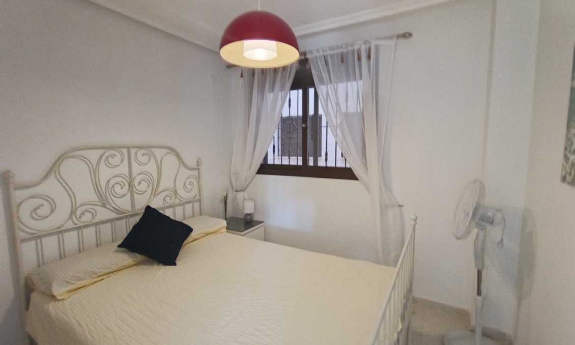 Revânzare - Apartament -
Sucina - Inland