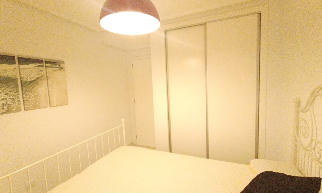 Revânzare - Apartament -
Sucina - Inland