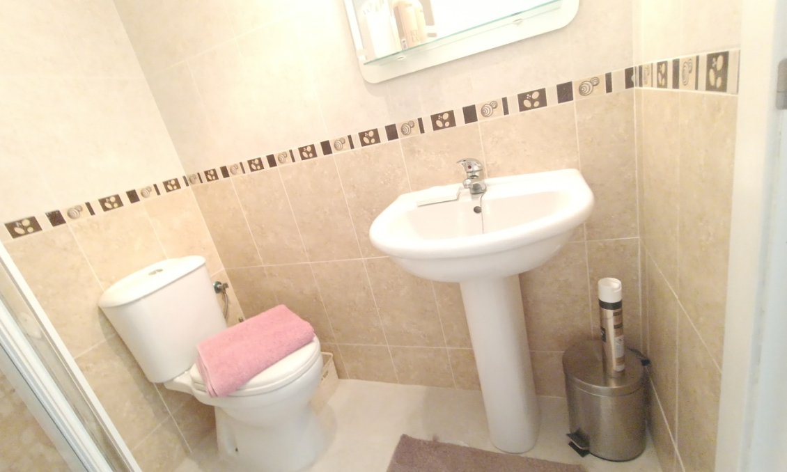 Revânzare - Apartament -
Sucina - Inland