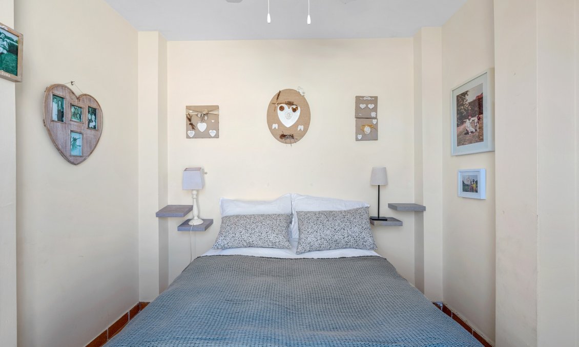 Segunda mano - Villa -
Villamartin - Costa Blanca