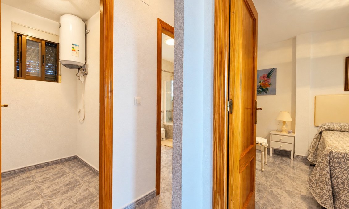 Segunda mano - Adosado -
Torrevieja - Costa Blanca