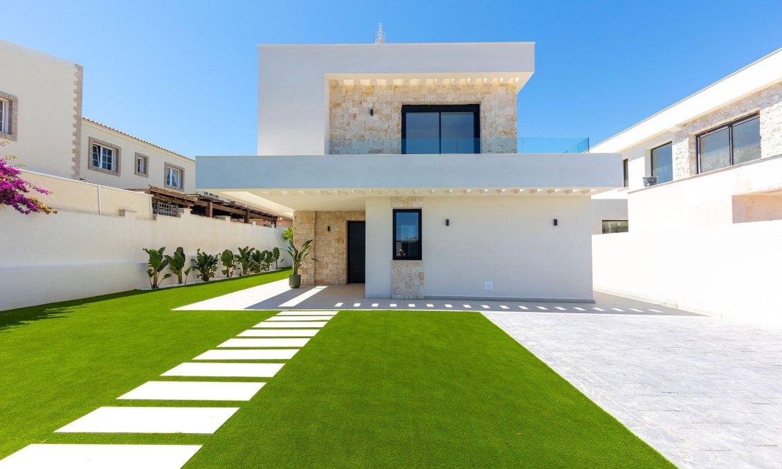 Segunda mano - Villa -
Torrevieja - Costa Blanca