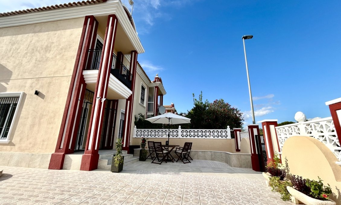 Segunda mano - Adosado -
Dehesa de Campoamor - Costa Blanca