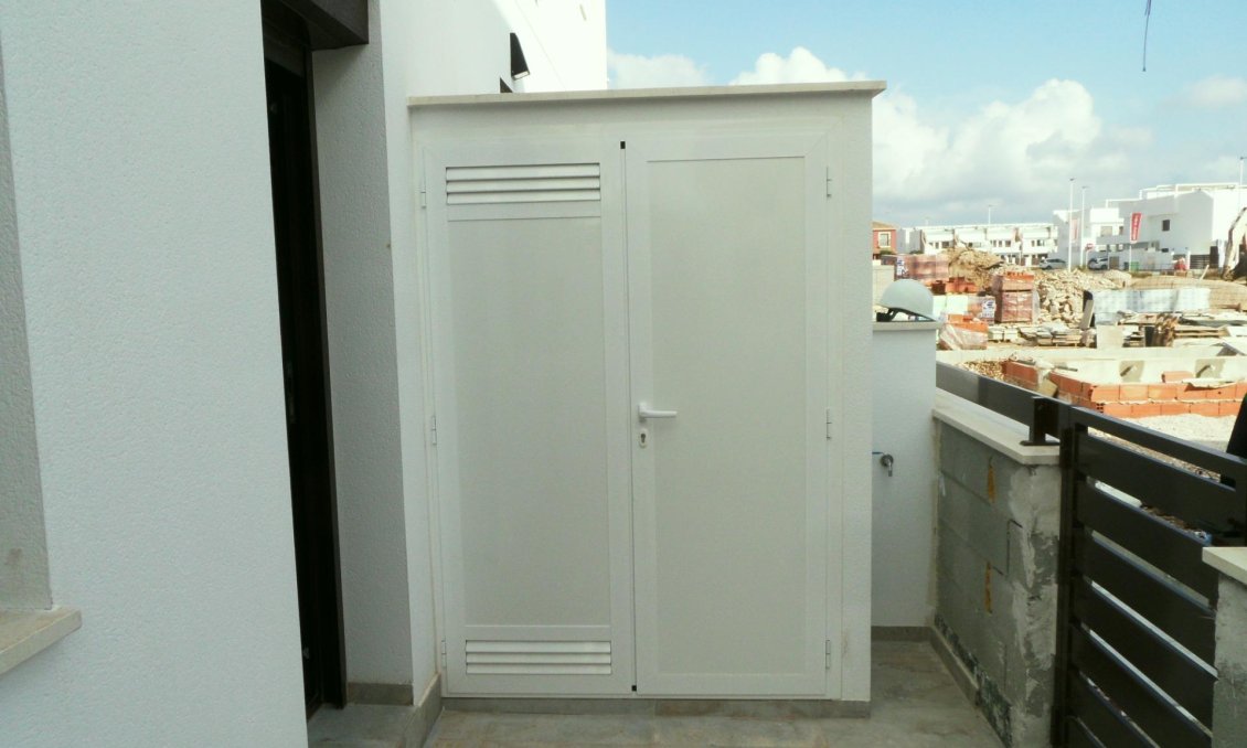 Obra nueva - Villa -
Pilar de la Horadada - parque Andromeda