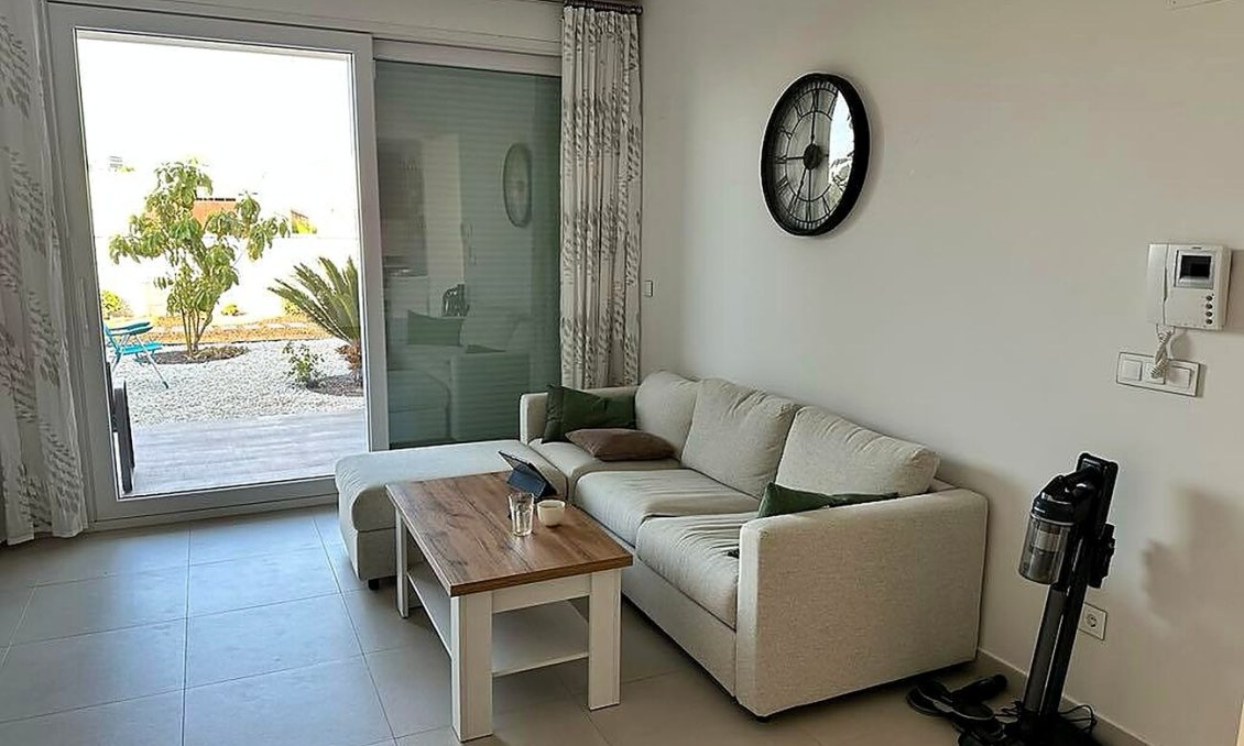 Segunda mano - Apartamento -
Torrevieja - Torreta Florida