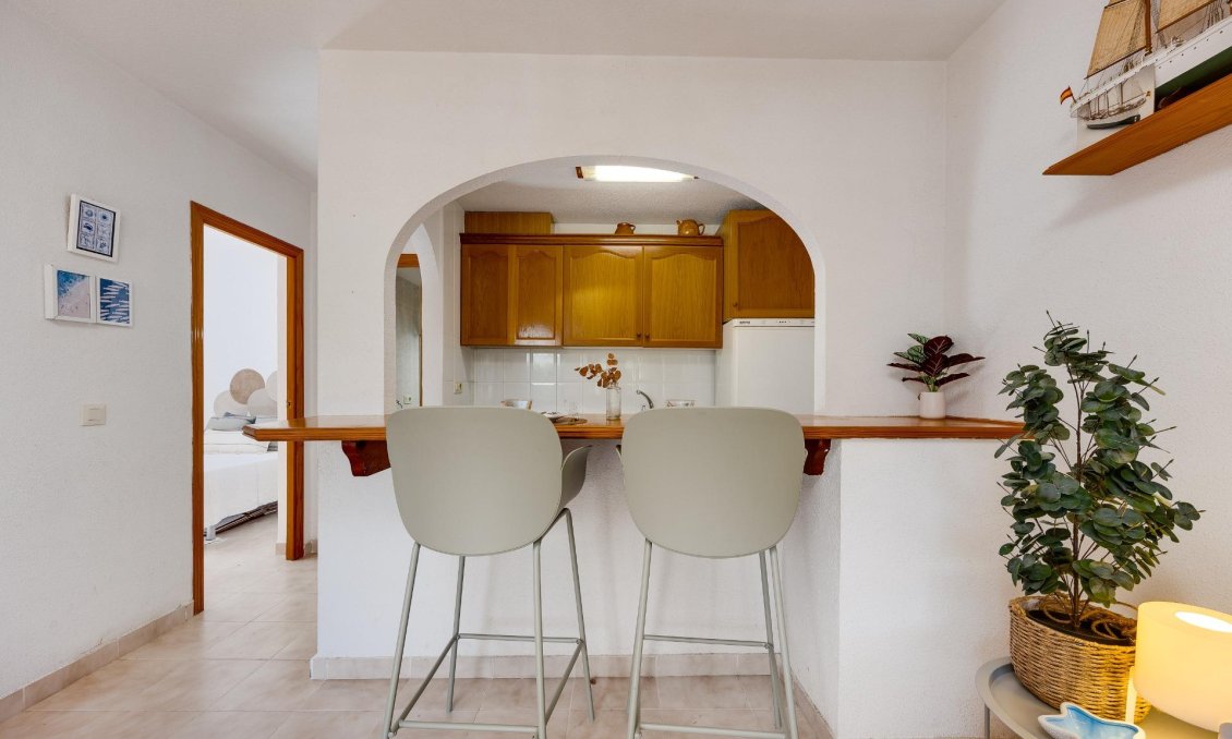 Segunda mano - Bungalow -
Torrevieja - Los Balcones