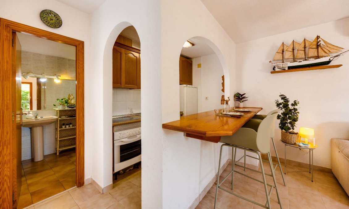 Segunda mano - Bungalow -
Torrevieja - Los Balcones