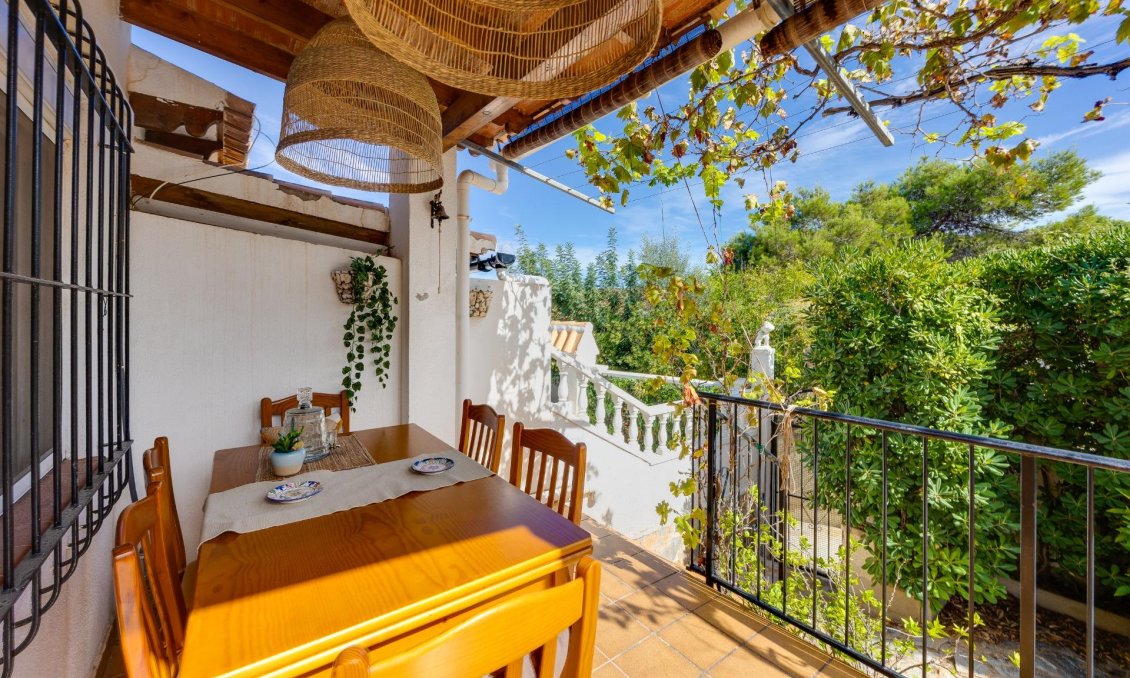 Segunda mano - Bungalow -
Torrevieja - Los Balcones